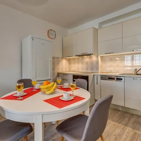 Apartment Angelo