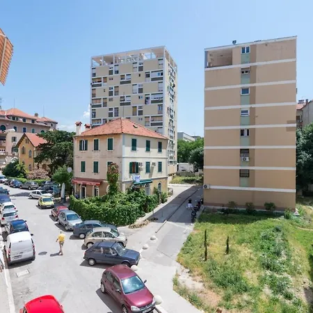 Angelo Apartment *