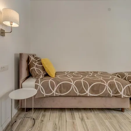 Angelo Apartment
